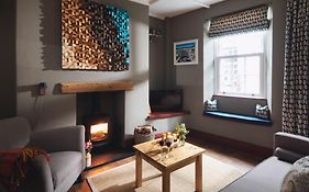 Fourteen Providence Place, Calstock, Cornwall, Self Catering Cottage